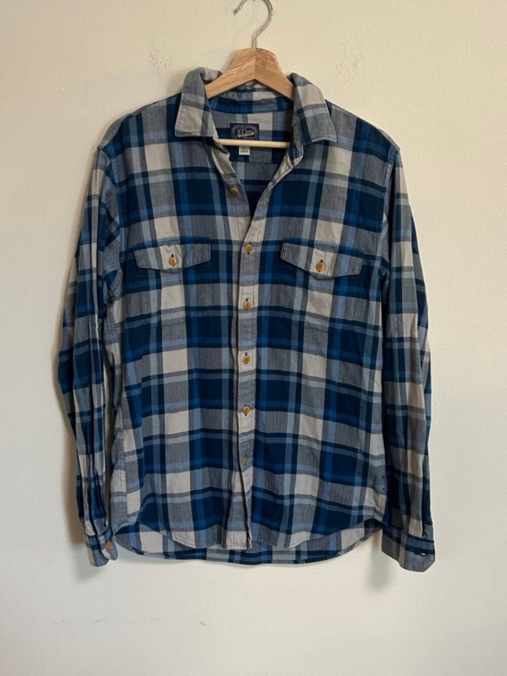J.Crew NY Blue/White Plaid Flannel 100% Cotton Size Medium EUC Gorpcore